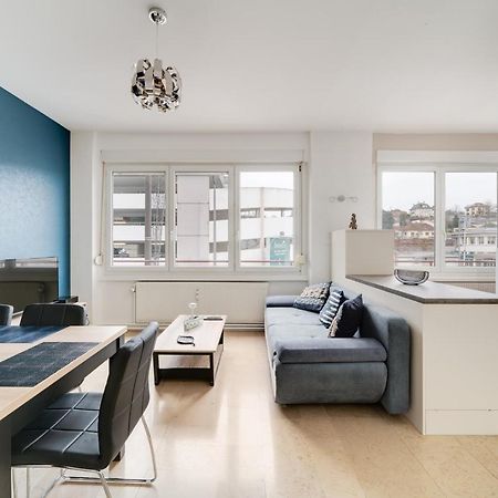 Superbe Appartement A Une Minute A Pied De La Gare Épinal Zewnętrze zdjęcie
