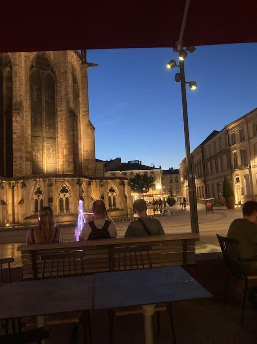 Superbe Appartement A Une Minute A Pied De La Gare Épinal Zewnętrze zdjęcie